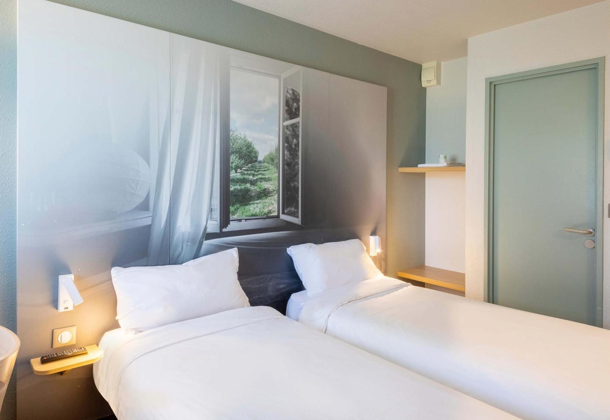B&B Hotel Αζάν Εξωτερικό φωτογραφία